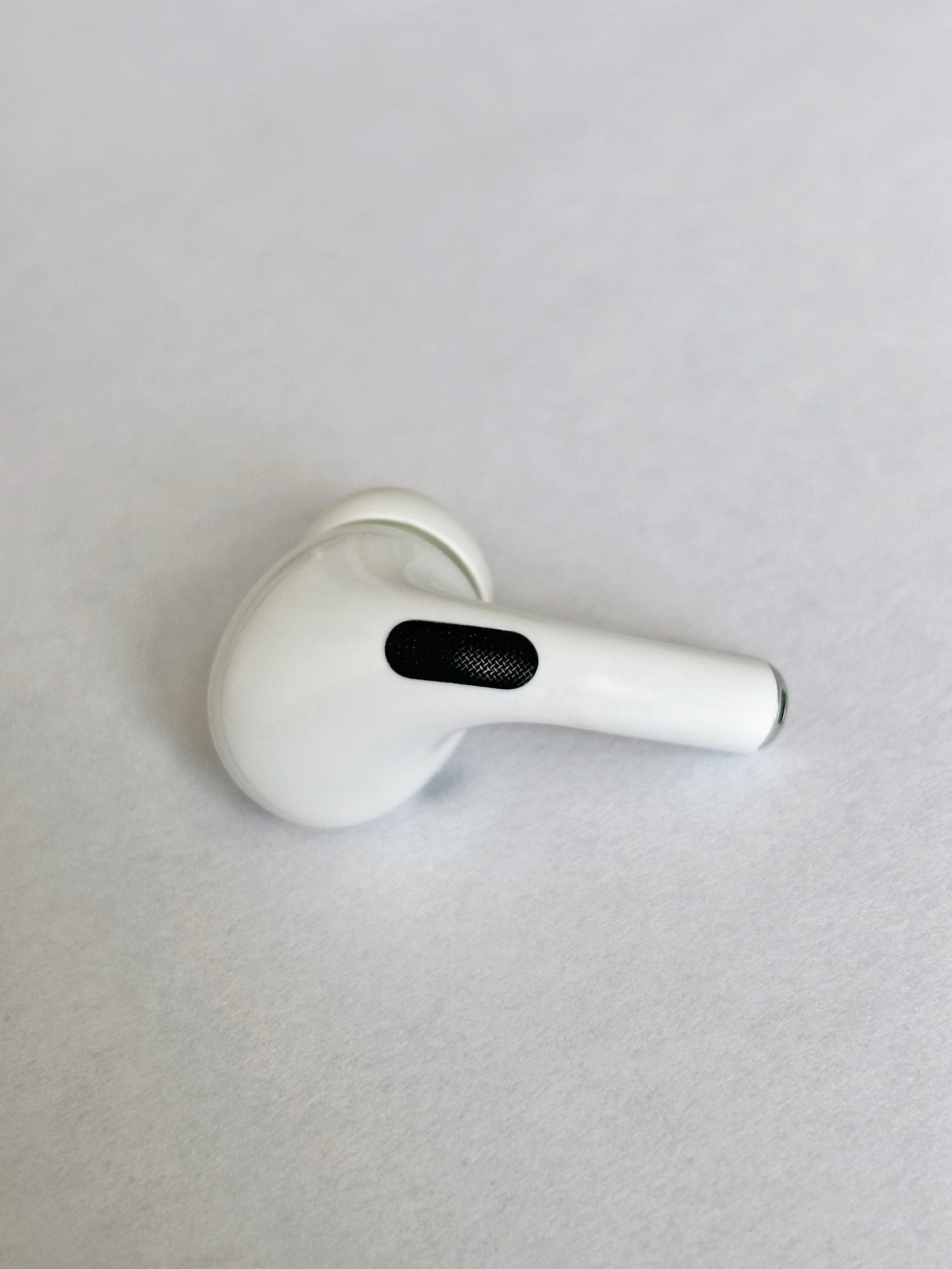 Apple AirPods Pro 1. Generation rechts A2084 Refurbished/Neu