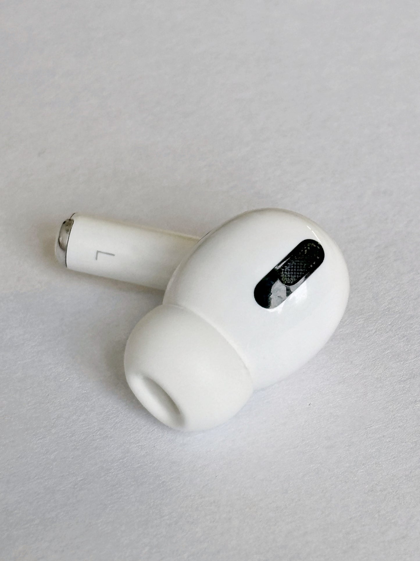 Apple AirPods Pro 1. Generation A2084 links Refurbished